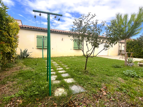 Offres de vente Villa Loupia 11300