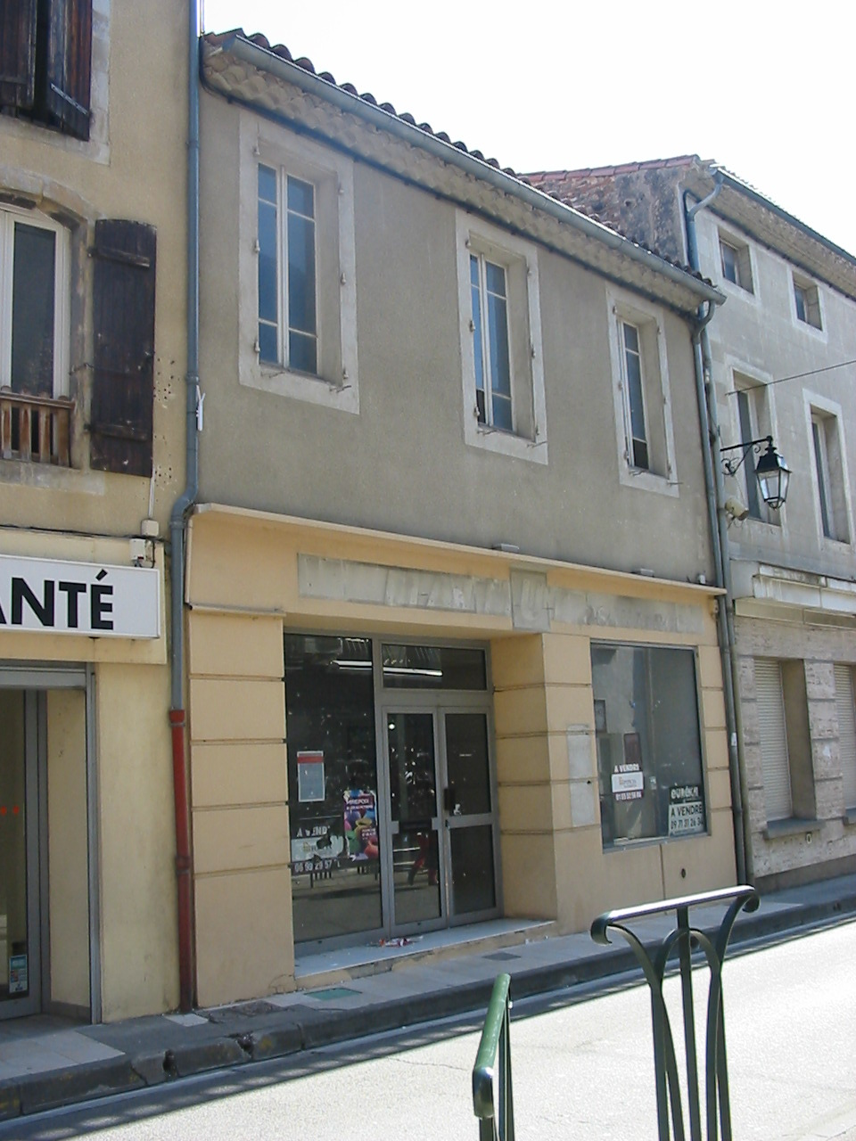 Vente Immobilier Professionnel A VENDRE LOCAL COMMERCIAL LIMOUX vente-immobilier-professionnel-a-vendre-local-commercial-limoux